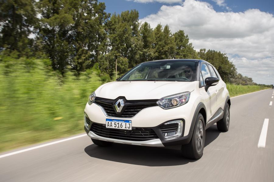 Renault Captur 2016 года  (LA) (фото 10 из 43)